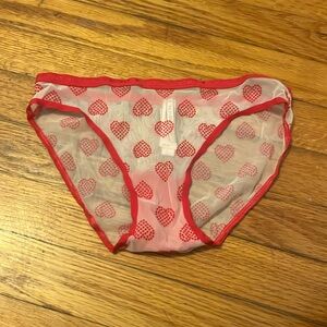 NWT Victoria secret heart bikini underwear